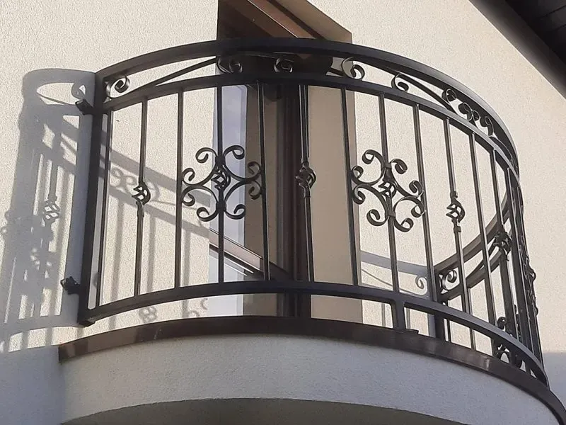 Stal-Gate - bramy oraz balustrady kute
